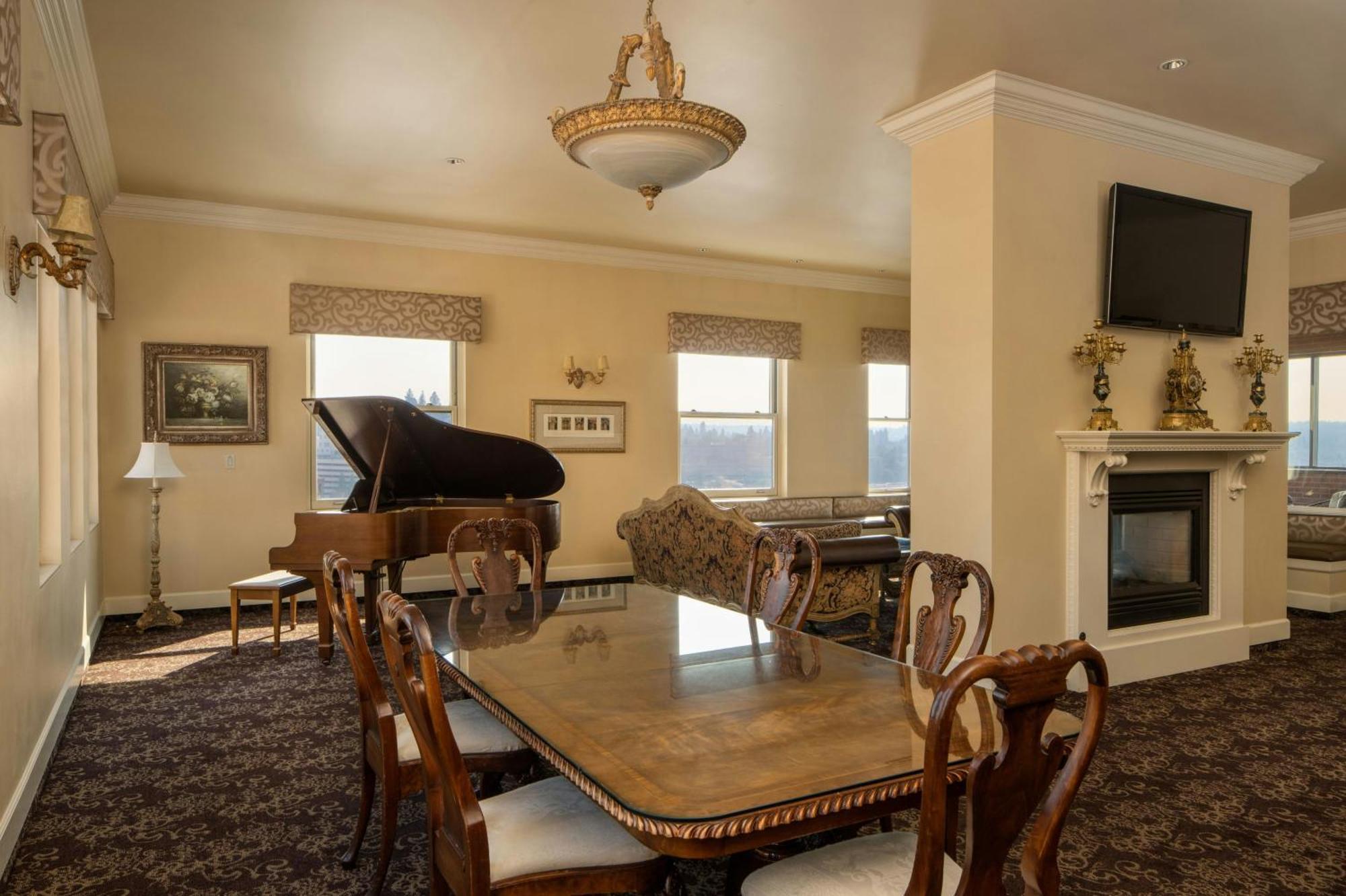 Davenport Hotel, Autograph Collection Spokane